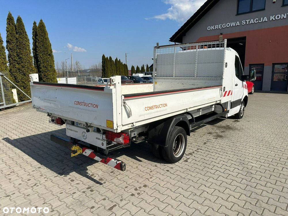 Mercedes-Benz Sprinter - 6