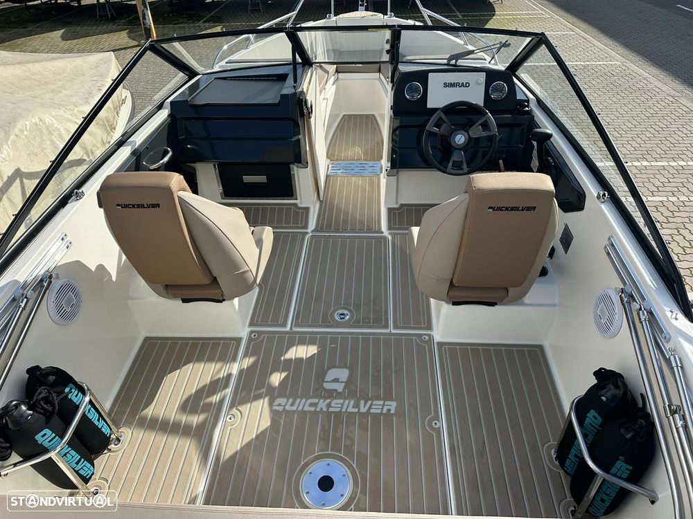 Quicksilver Activ 605 Bowrider - 5