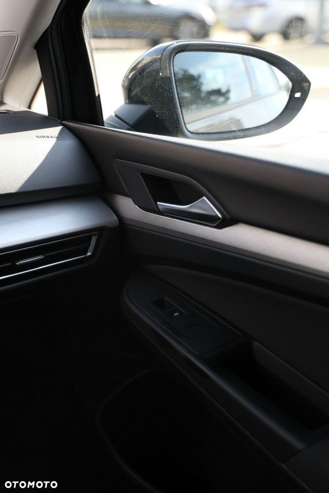 Volkswagen Golf 2.0 TDI Life - 30