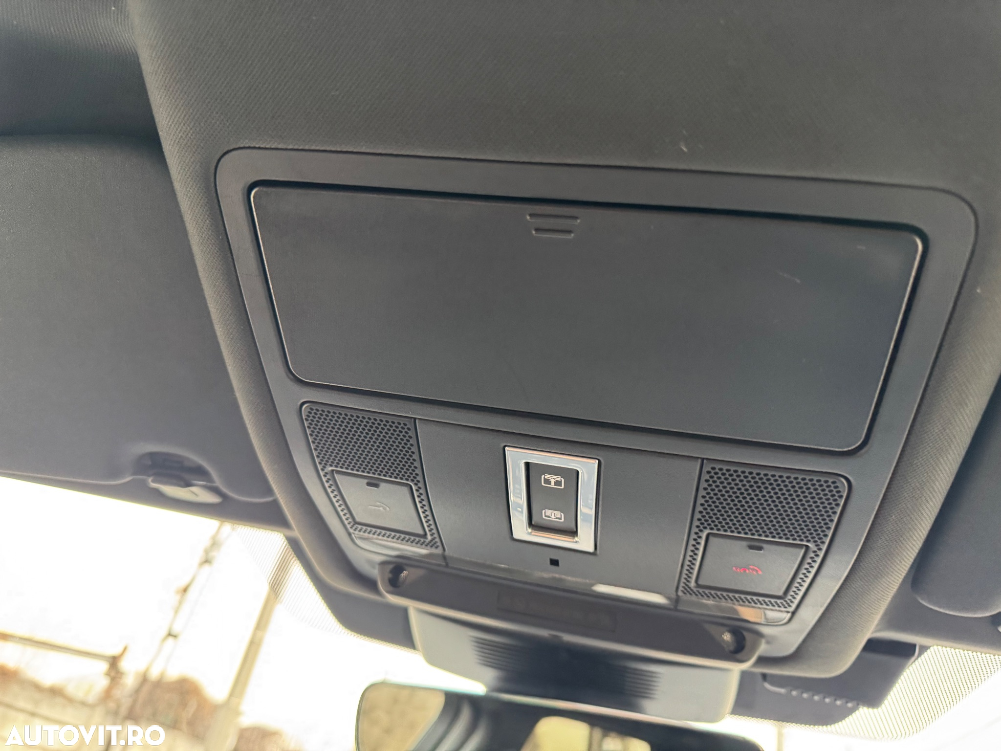 Land Rover Discovery Sport 1.5 P300e R-Dynamic PHEV HSE - 19