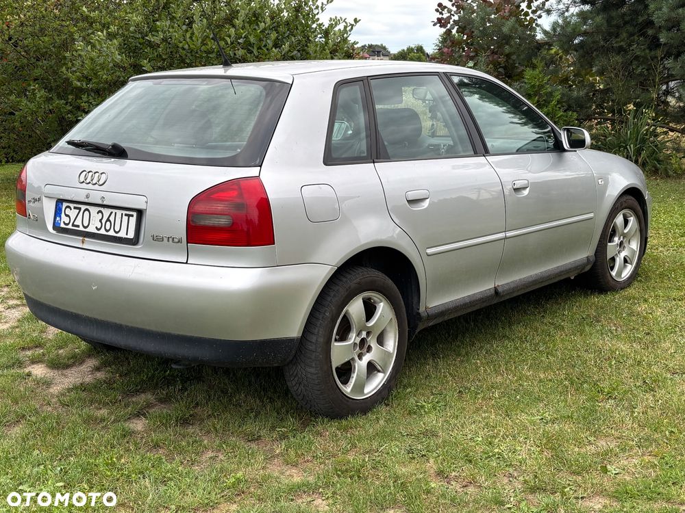 Audi A3 Sportback - 5