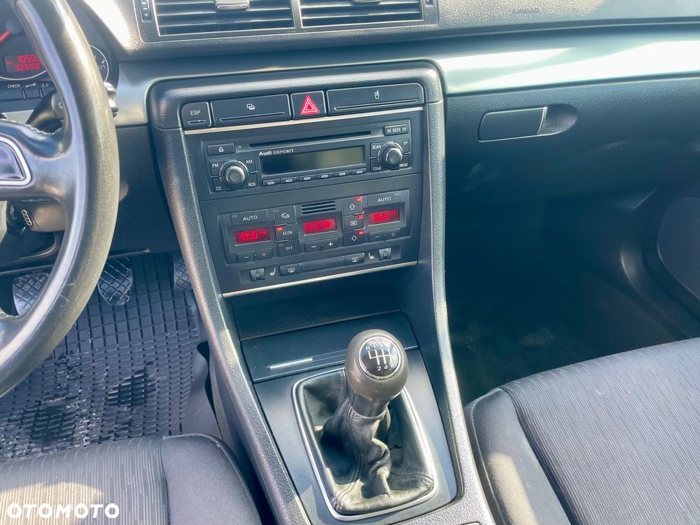 Audi A4 Avant 2.0 TDI - 33