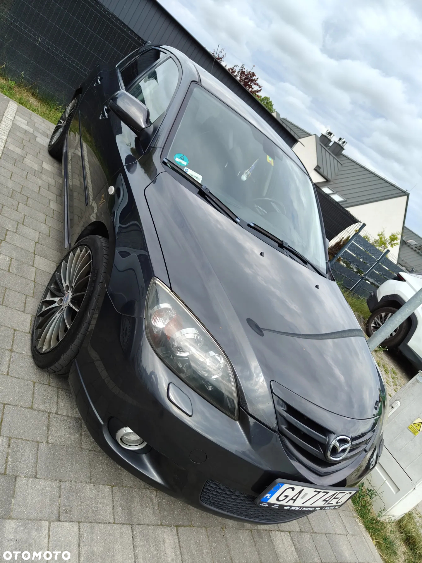 Mazda 3 - 9