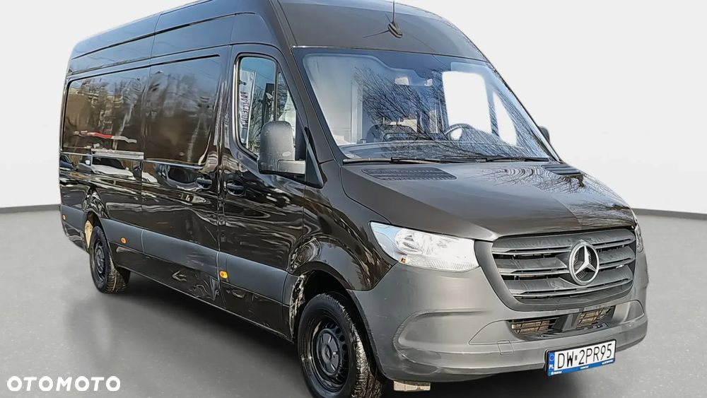 Mercedes-Benz Sprinter - 5