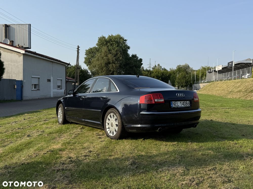 Audi A8 - 5