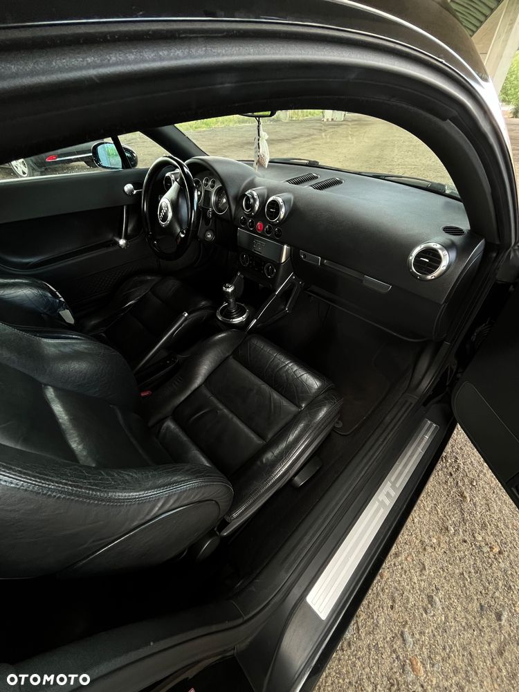 Audi TT Coupé - 9