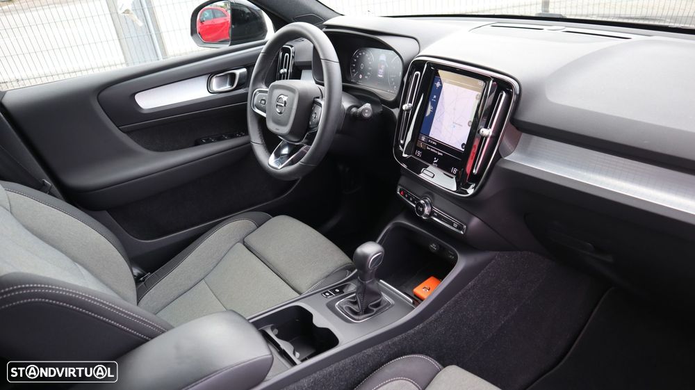 Volvo XC 40 1.5 T2 Momentum - 15