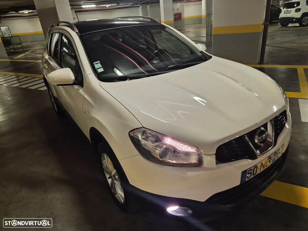 Nissan Qashqai +2 1.5 dCi Tekna Premium 17 - 11