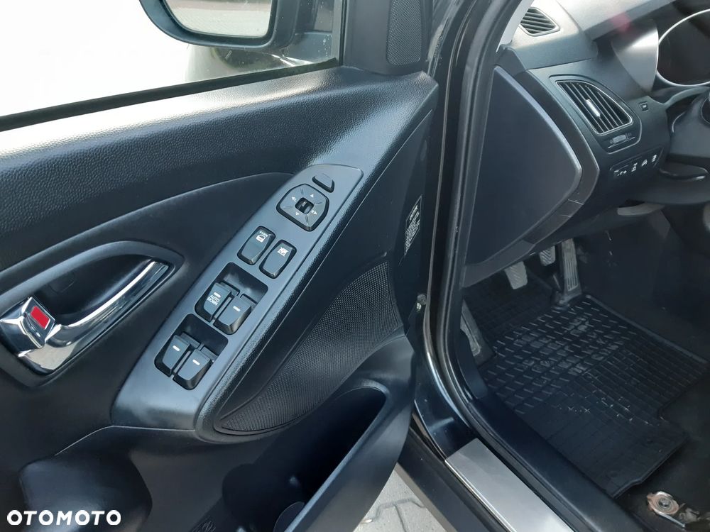 Hyundai ix35 2.0 CRDi 4WD Trend - 19