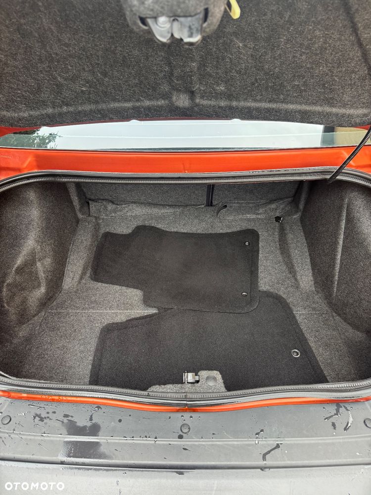 Dodge Challenger 5.7 R/T - 24