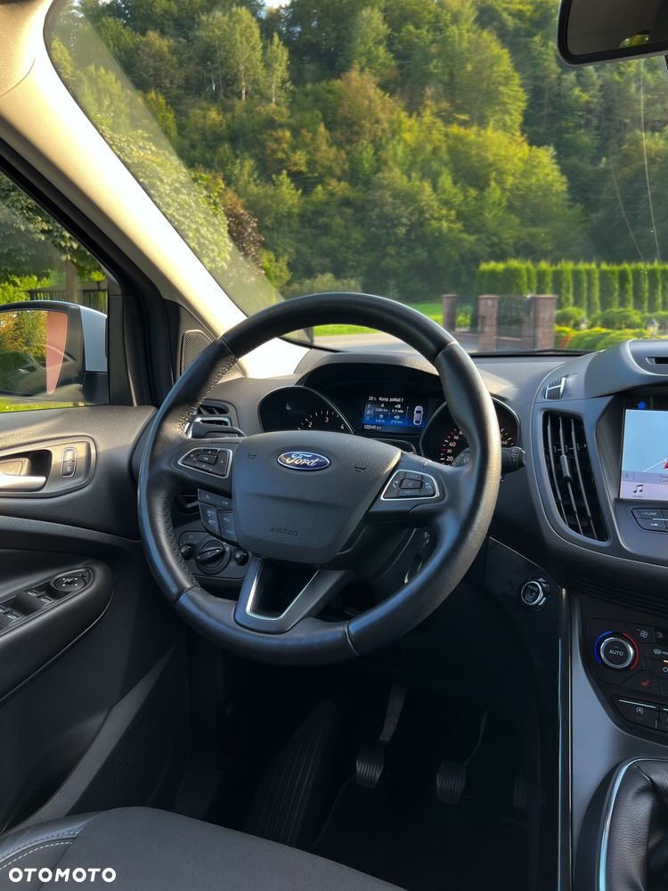 Ford Kuga 2.0 TDCi 4x4 Titanium - 21