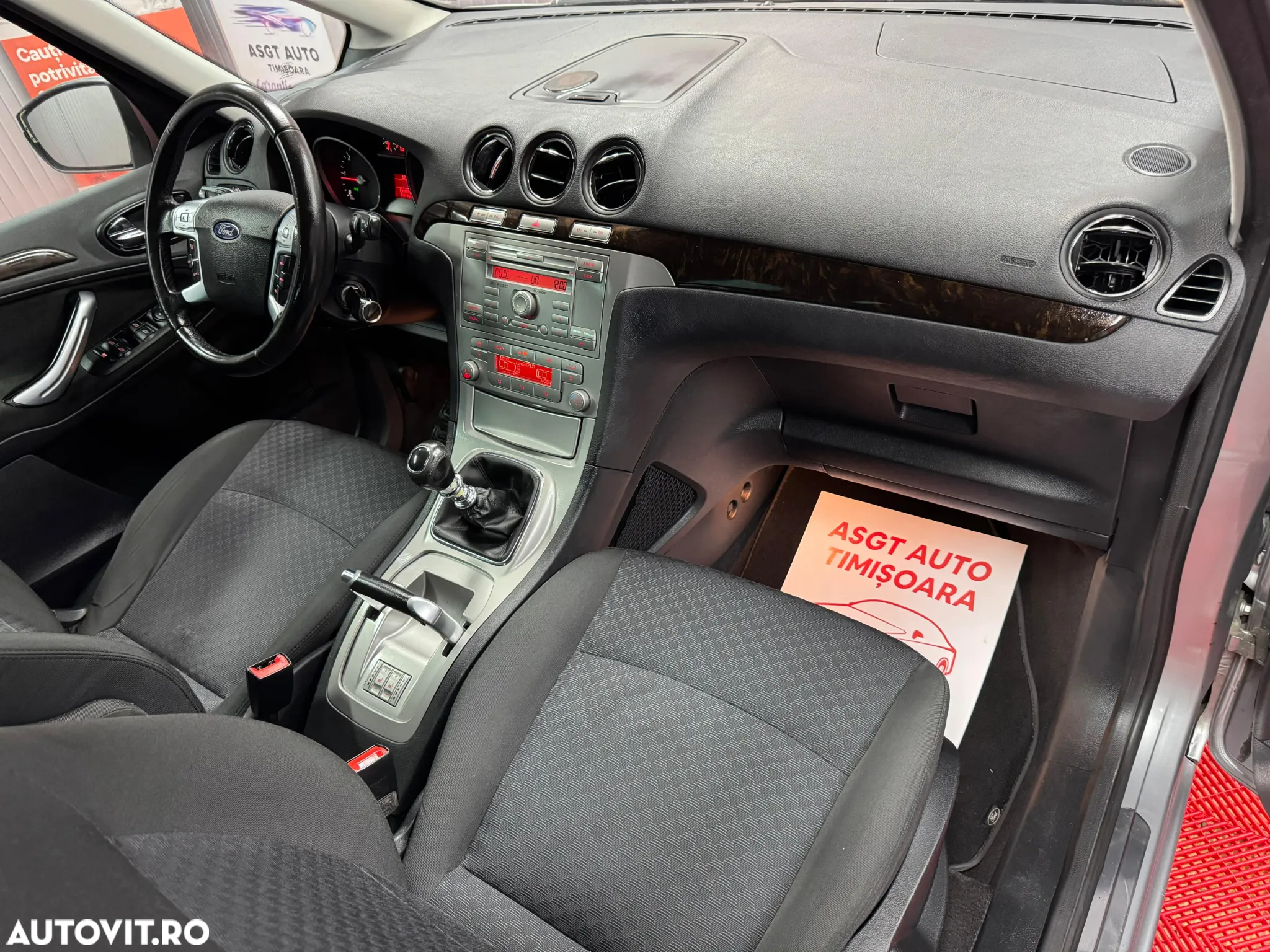 Ford Galaxy 2.0 TDCi Ghia - 10