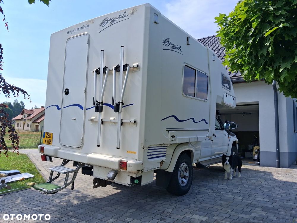 Toyota Hilux polycompsit loge mobile - 3
