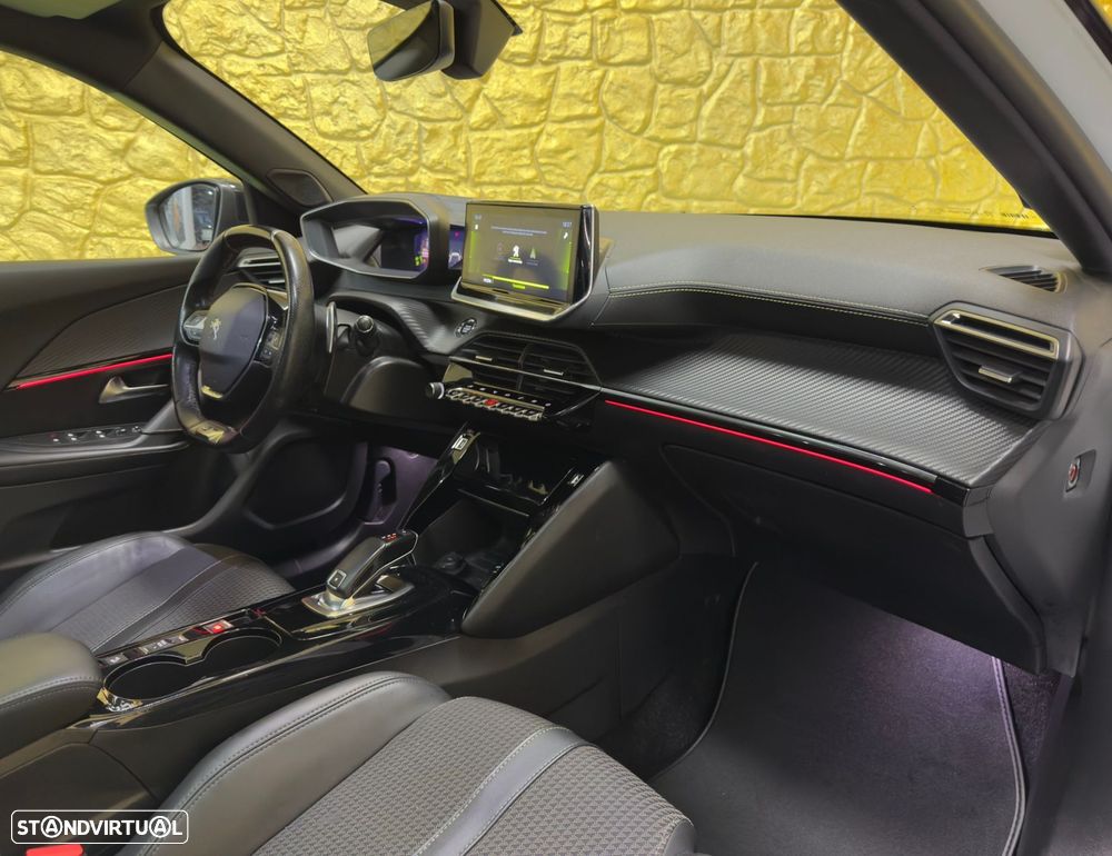 Peugeot 2008 1.5 BlueHDi GT Pack EAT8 - 8