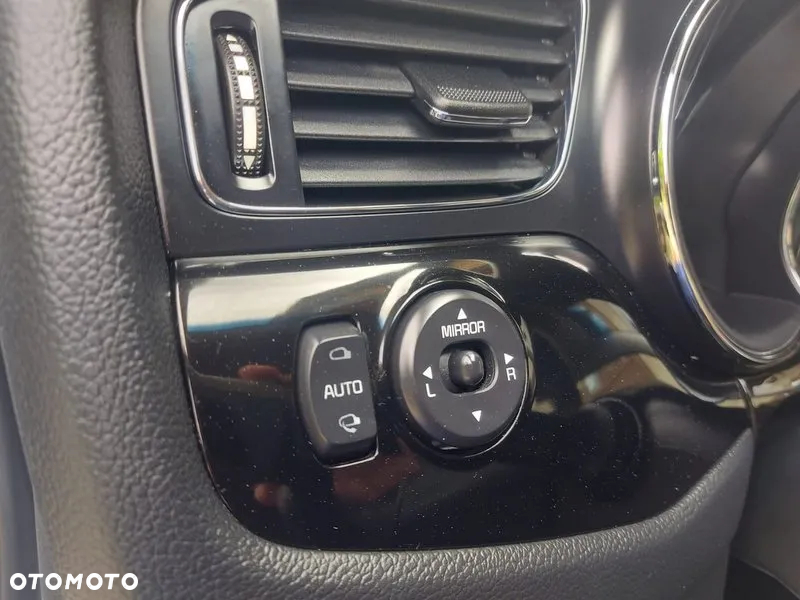 Kia Ceed - 37