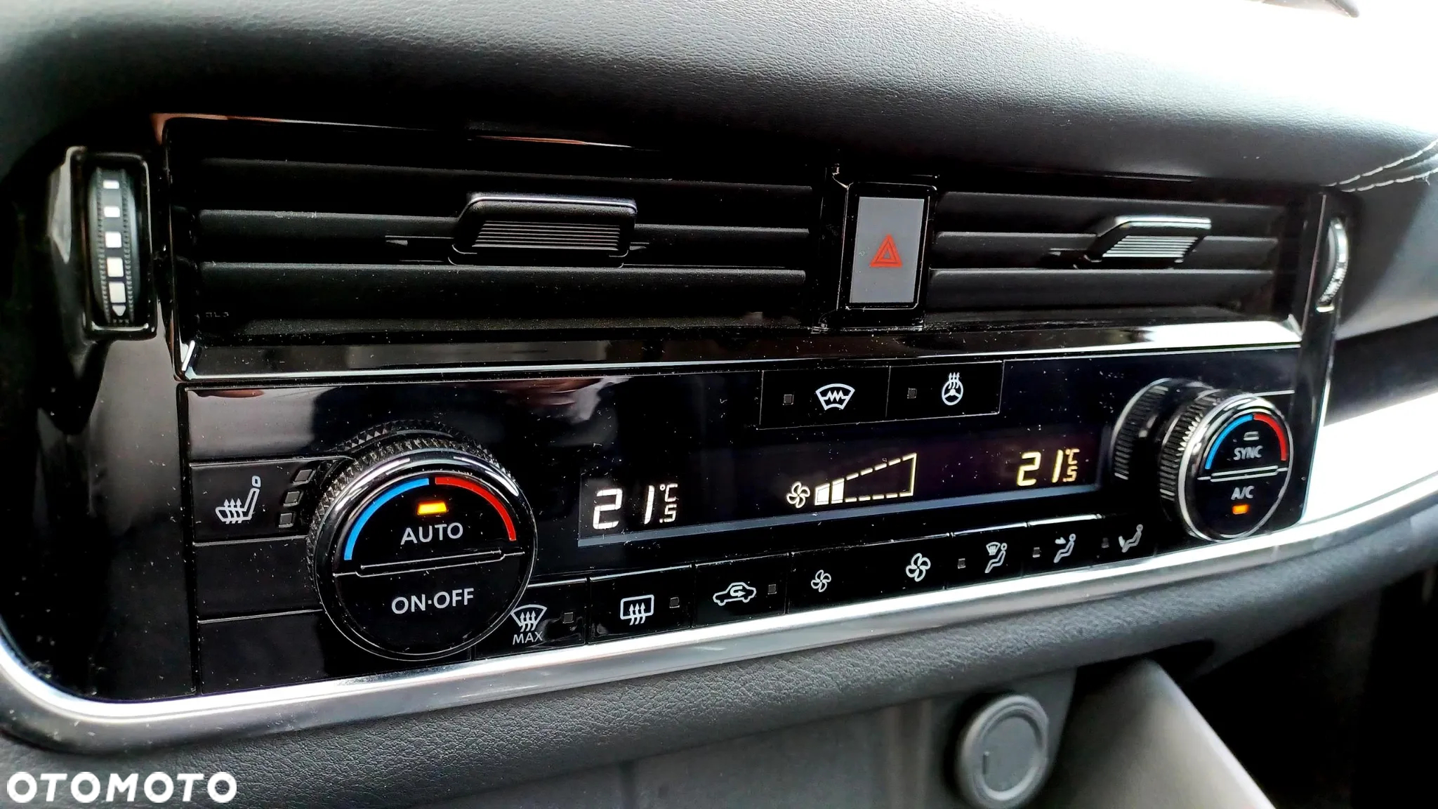 Nissan Qashqai 1.5 e-POWER N-Connecta - 22