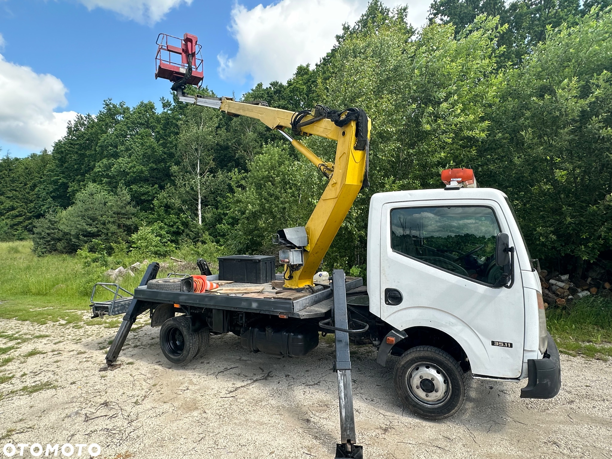 Nissan Cabstar - 4