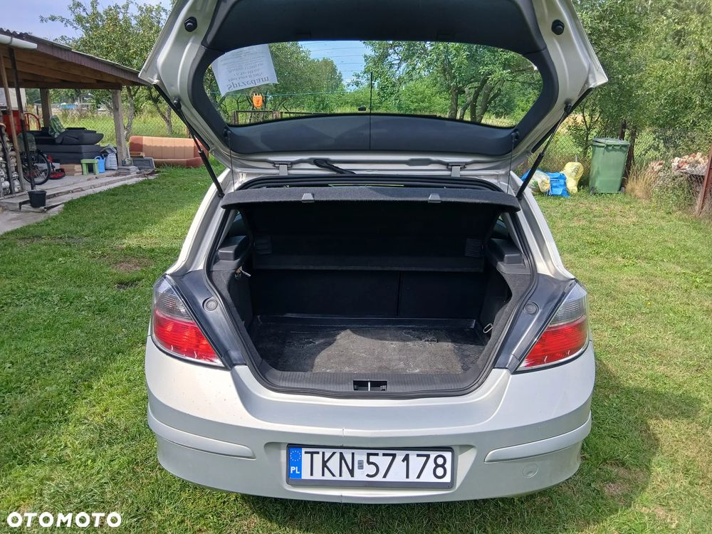 Opel Astra 1.6 Enjoy - 15