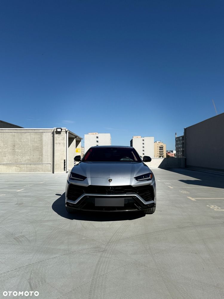 Lamborghini Urus Standard - 16