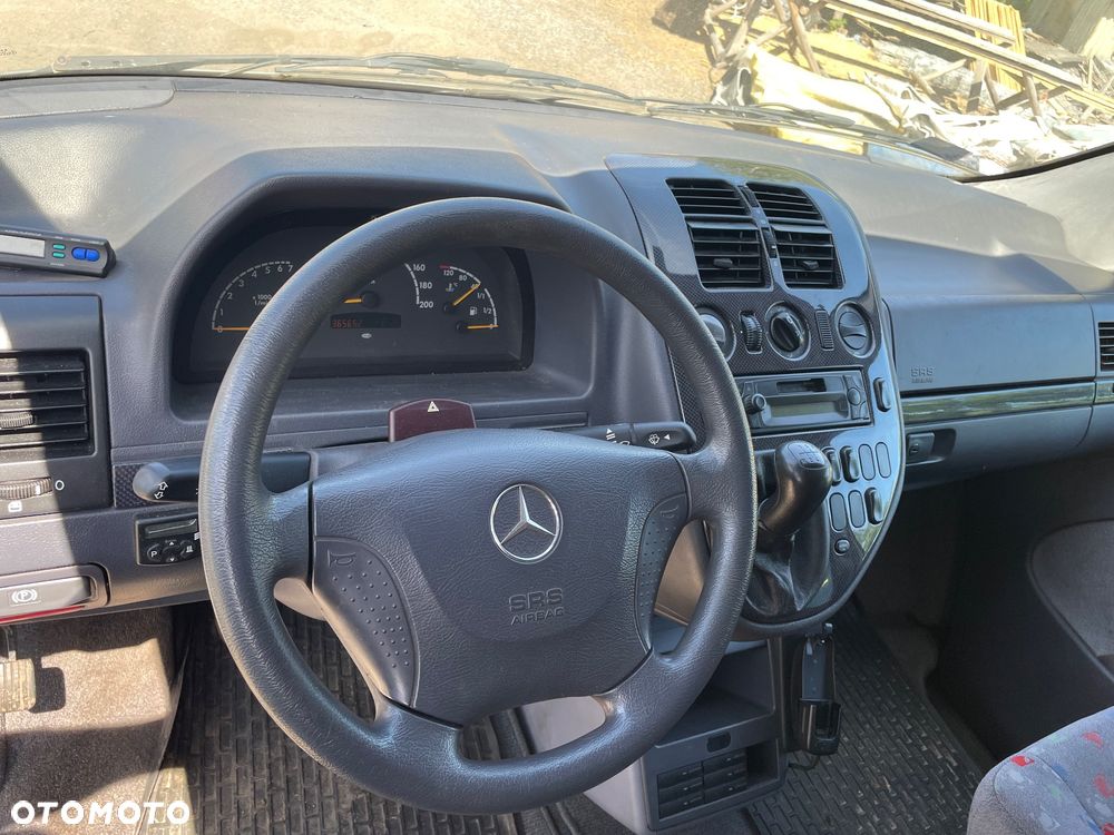 Mercedes-Benz Klasa V 220 CDI Fashion - 15