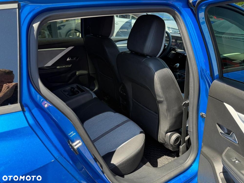 Opel Astra 1.2 T GS S&S - 22