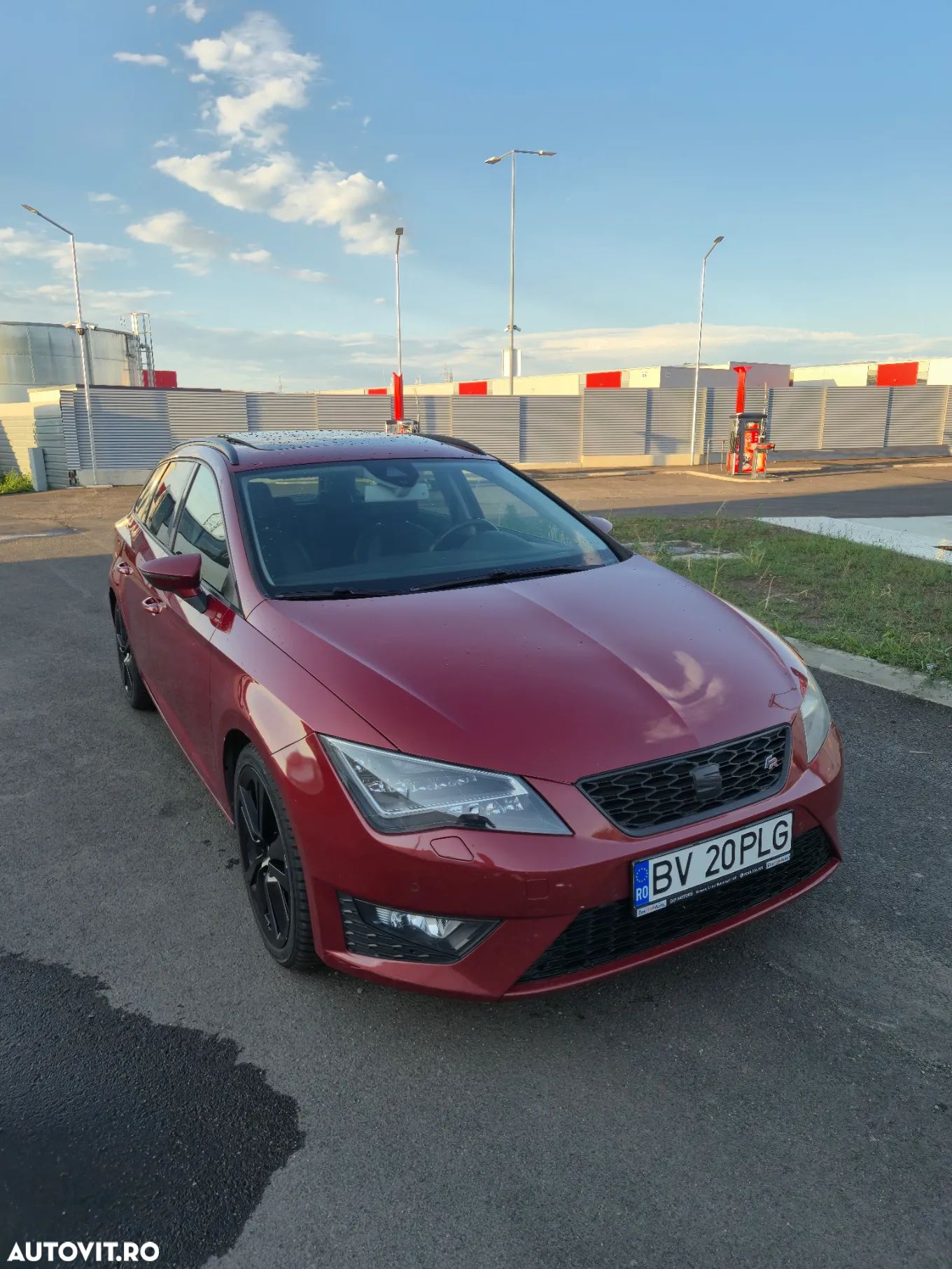 Seat Leon ST 2.0 TDI Start&Stop FR DSG6 - 1