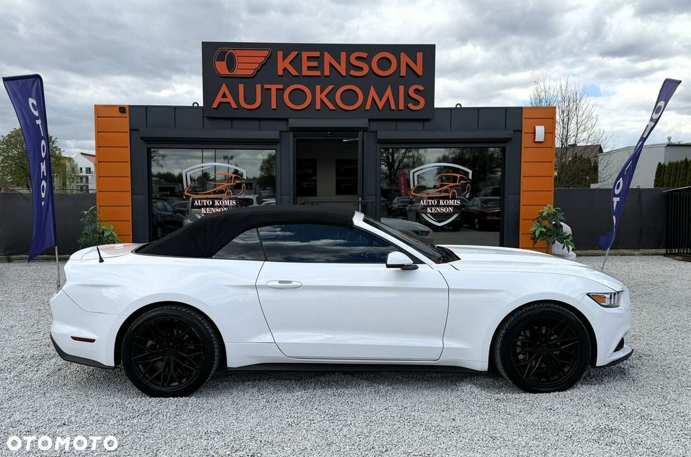 Ford Mustang - 12