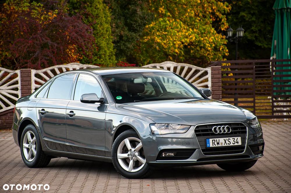 Audi A4 Limousine 2012 photo 3