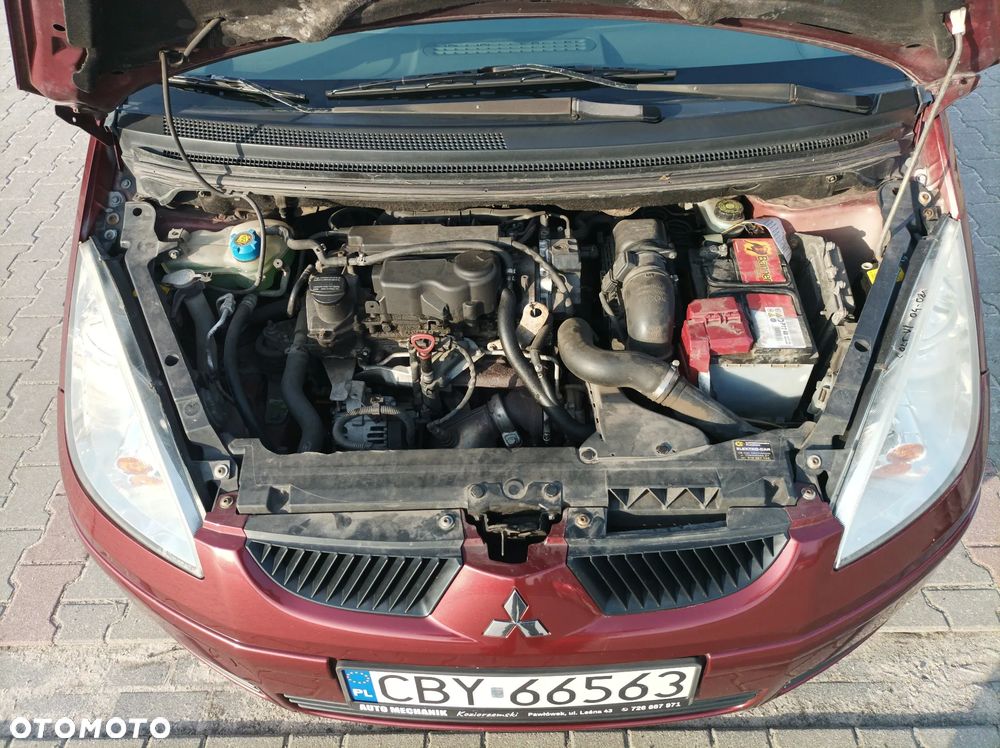 Mitsubishi Colt - 29