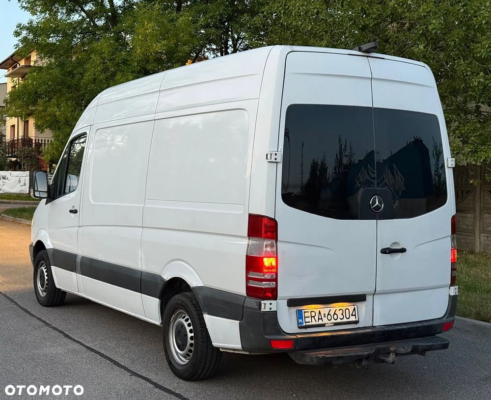 Mercedes-Benz 311 CDI - 7
