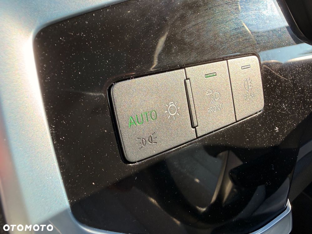 Audi Q3 35 TDI S tronic S line - 38