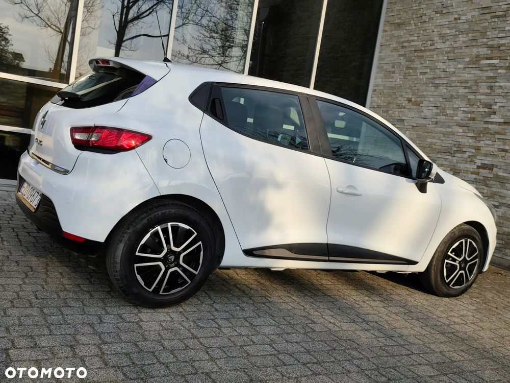 Renault Clio dCi 90 Dynamique - 12