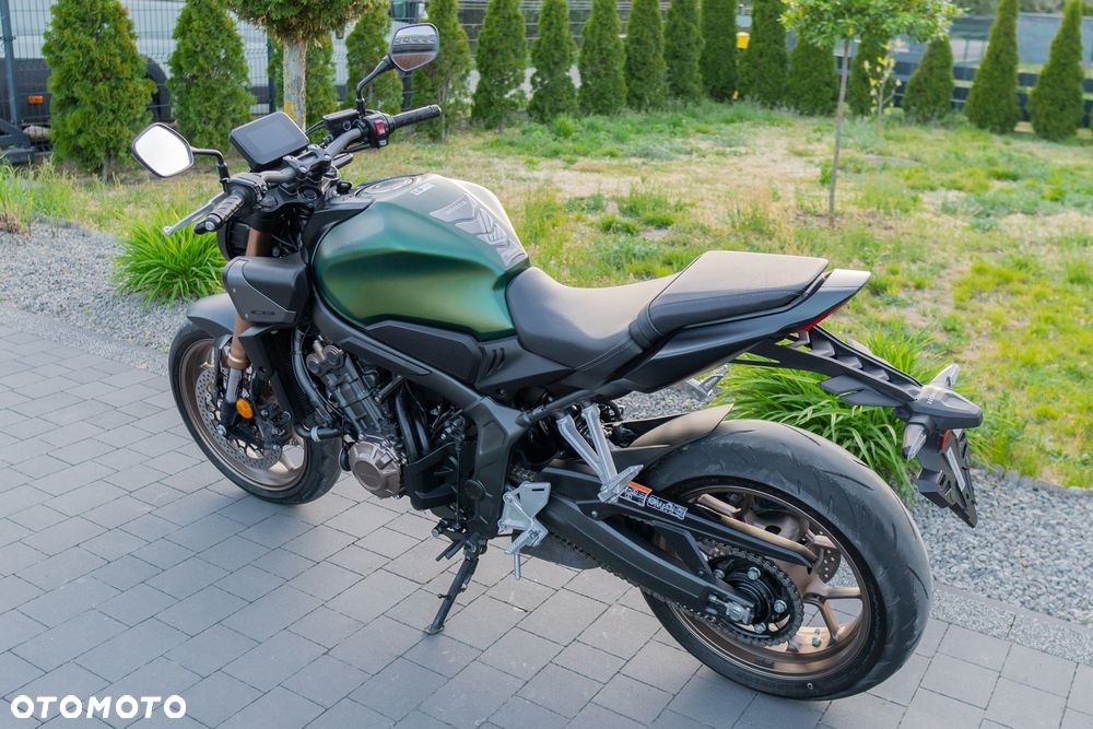 Honda CB - 9