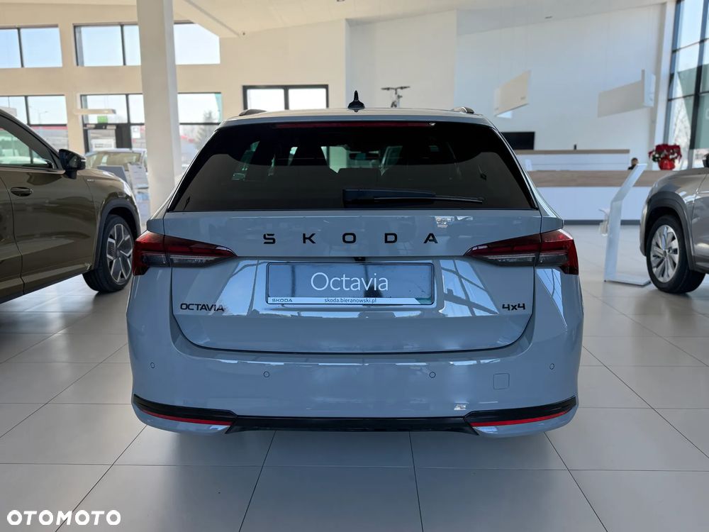 Skoda Octavia 2.0 TSI Sportline 4x4 DSG - 10