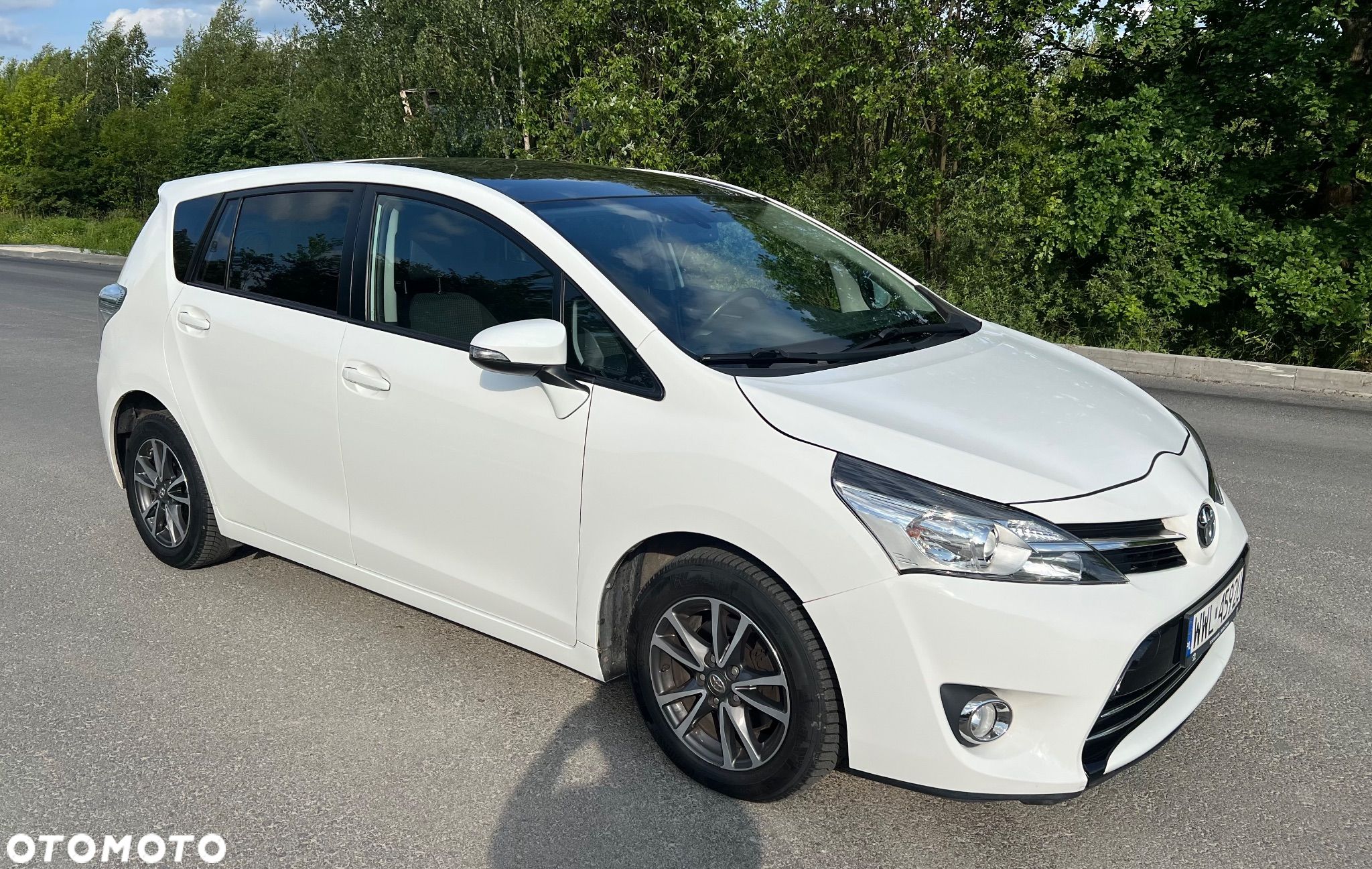 Toyota Verso 1.6 D-4D Active 7os EU6 - 1