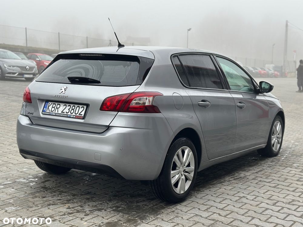 Peugeot 308 1.6 BlueHDi Active S&S EAT6 - 5