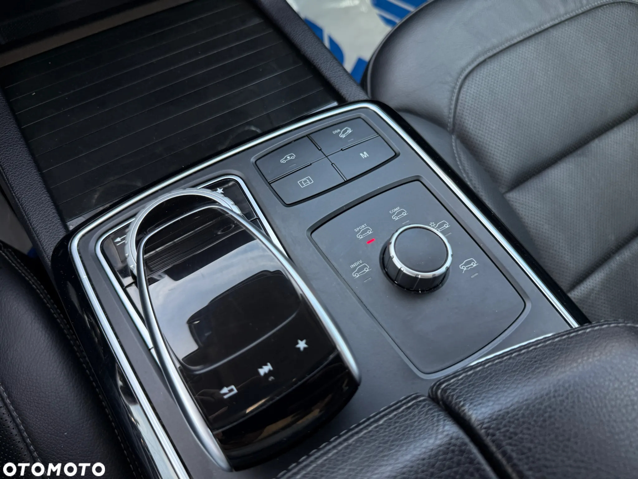 Mercedes-Benz GLE 350 d 4-Matic - 26