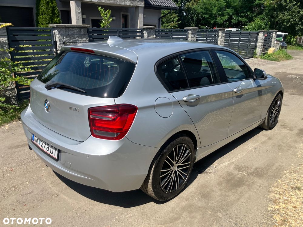 BMW Seria 1 118i Advantage - 4