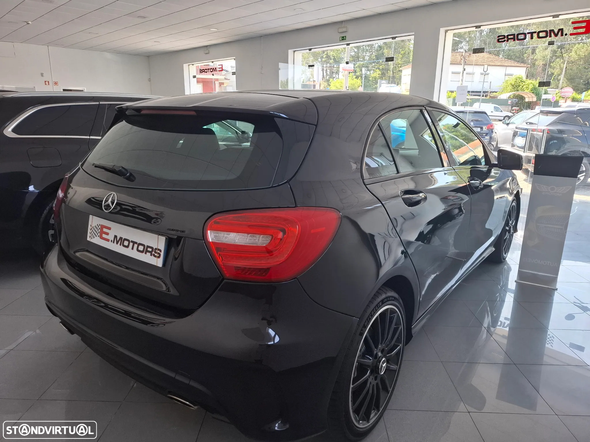 Mercedes-Benz A 180 d AMG Line - 6