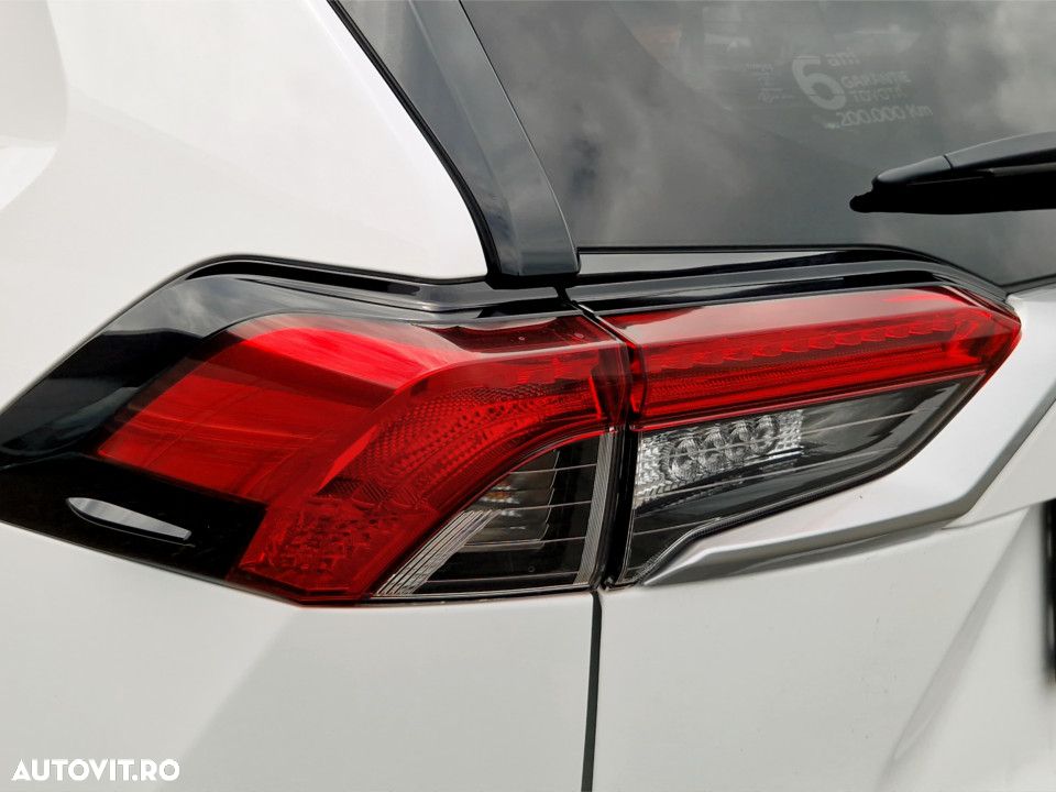 Toyota RAV4 2.5 VVT-iE 4x4 Dynamic - 11