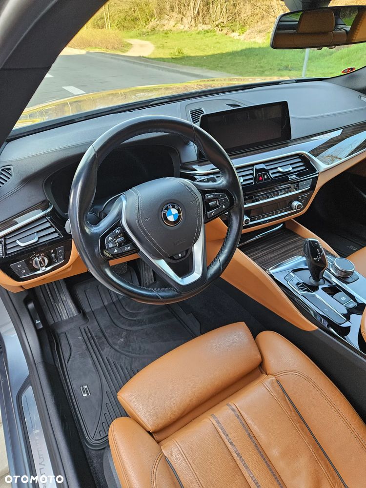 BMW Seria 5 520d xDrive Luxury Line - 21