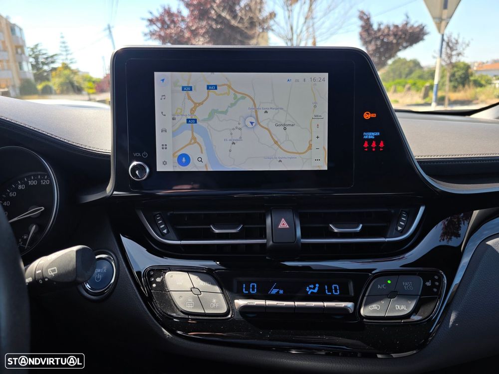 Toyota C-HR 1.8 Hybrid Square Collection - 11