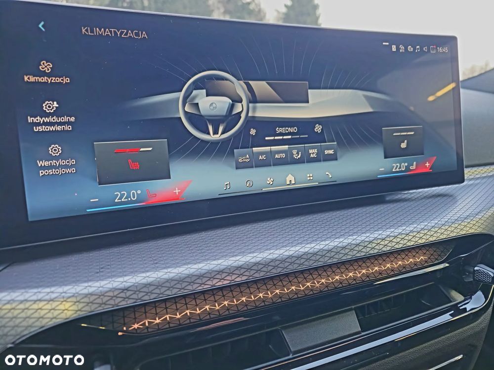 BMW Seria 3 318i - 28