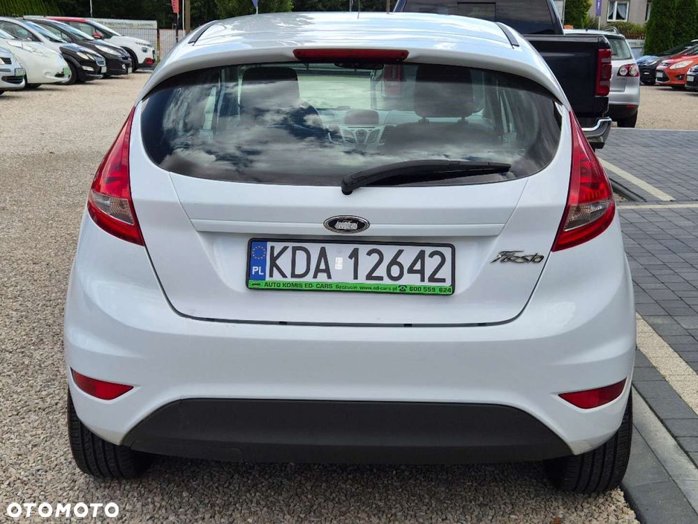 Ford Fiesta - 7
