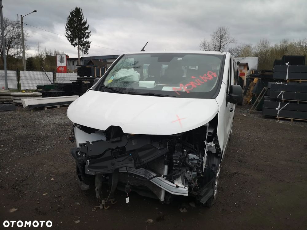 Renault Trafic Blue Grand Life - 9