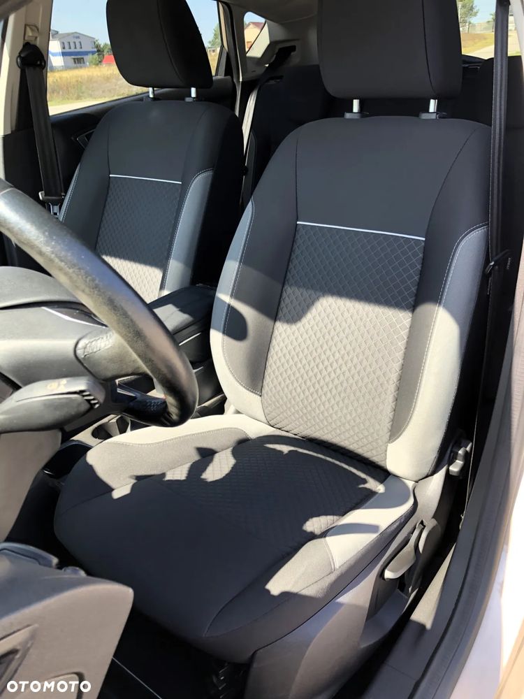 Ford Fiesta 1.0 EcoBoost Gold X - 14