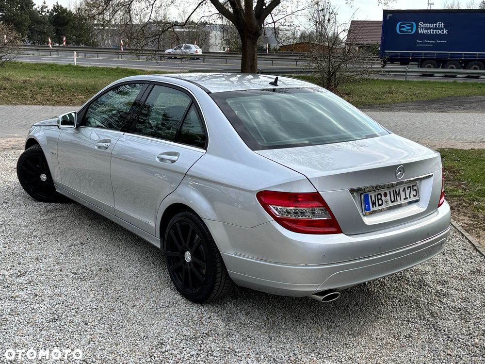 Mercedes-Benz Klasa C - 23
