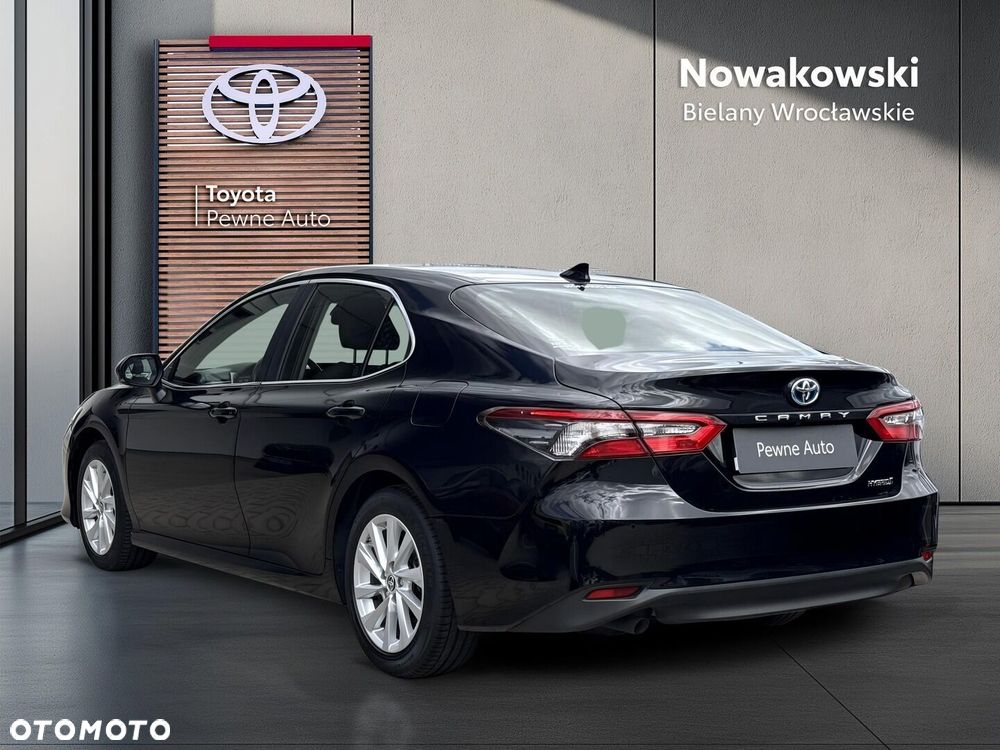 Toyota Camry 2.5 Hybrid Comfort CVT - 30