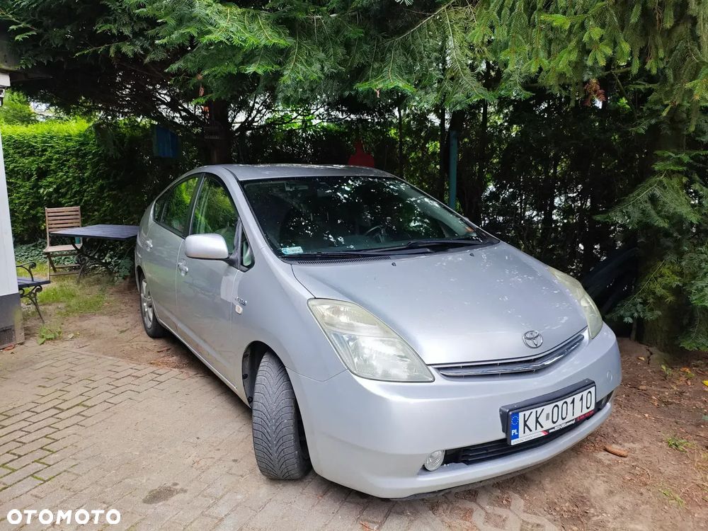 Toyota Prius 1.5 VVT-i Sol (nav) - 1