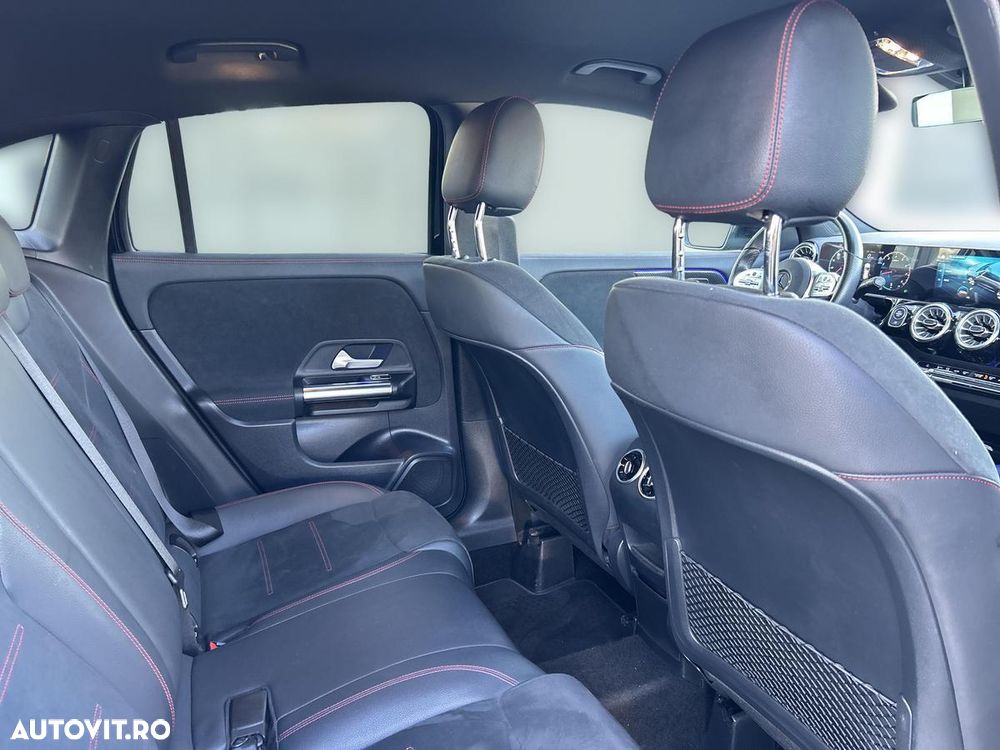 Mercedes-Benz GLA 200 4MATIC Aut. - 4